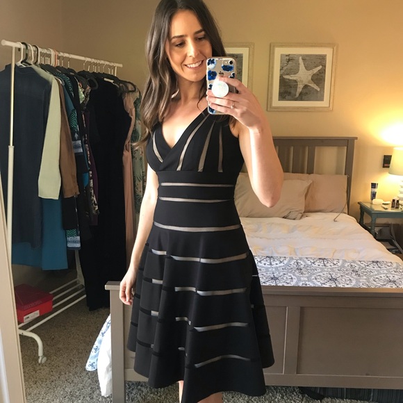 JS Collections Dresses & Skirts - {JS Collections} v-neck dress